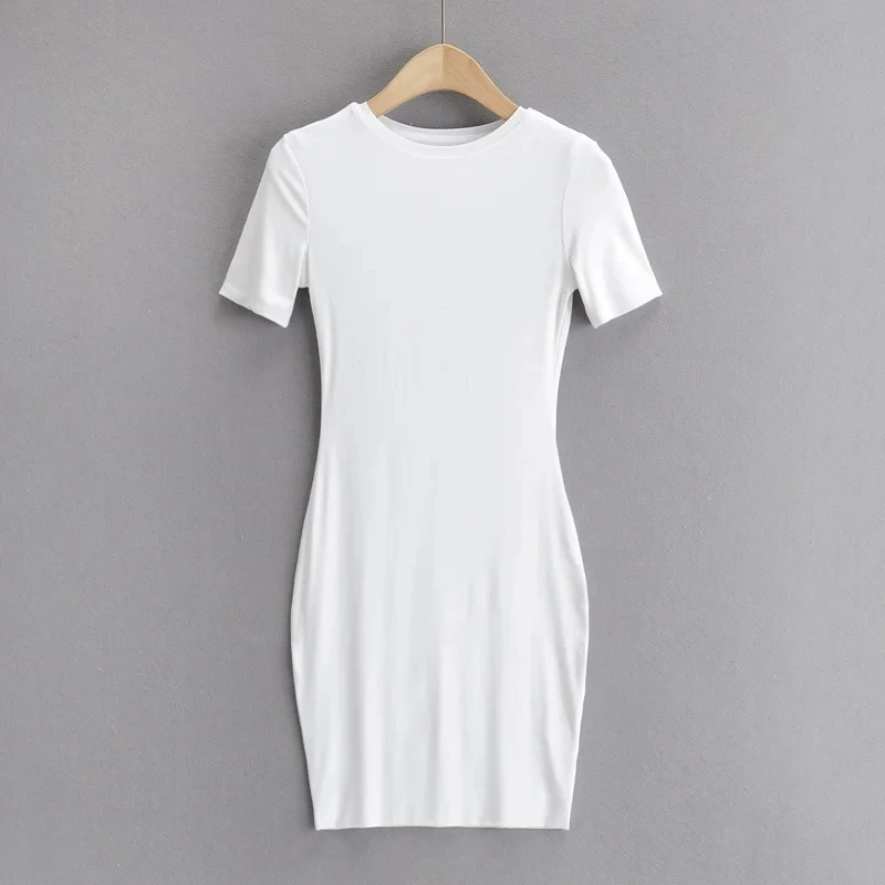 Vestido justo de manga curta com gola redonda e dupla camada, estilo streetwear, em malha de aodão, peça única com saia em ...