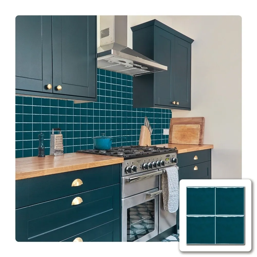 

10Pcs European Square Kitchen Wallpaper Self-adhesive Solid Color Wall Stickers Oil-proof Waterproof Thickened Tile Stickers