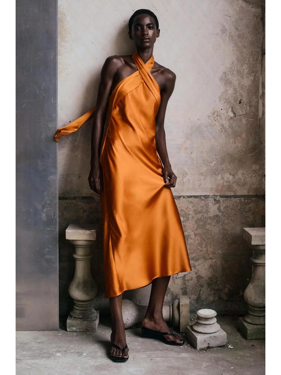 Cross-Neck Chiffon Midi Dress with Sash Decoration Wind And Rain Back Design Comfortable Soft Fabric A-Line Skirt for Women