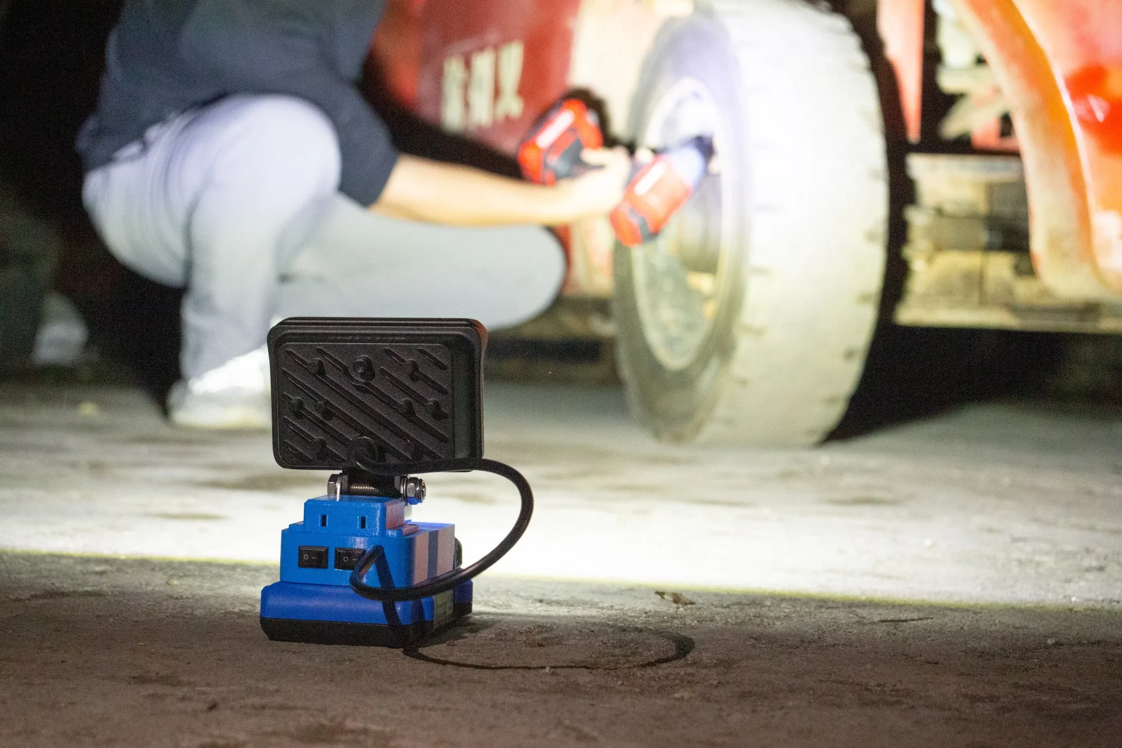 for Kobalt 24V Lithium Battery Outdoor Lamp  W/USB Fast Charging LED Work Light Portable Wireless (Not include battery)