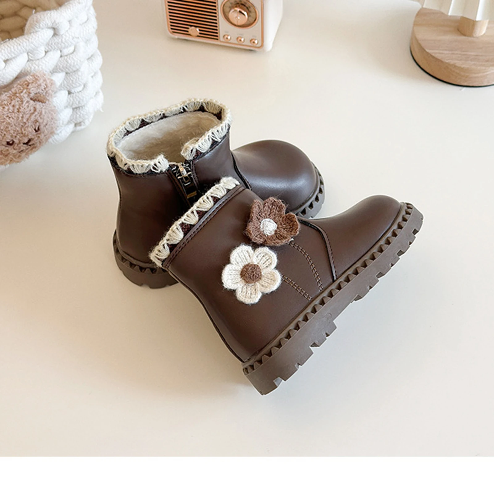 

Милые хлопковые ботинки для детей: теплые и нескользящие короткие ботинки для девочек на осень-зиму 2026 года с флисовой подкладкой