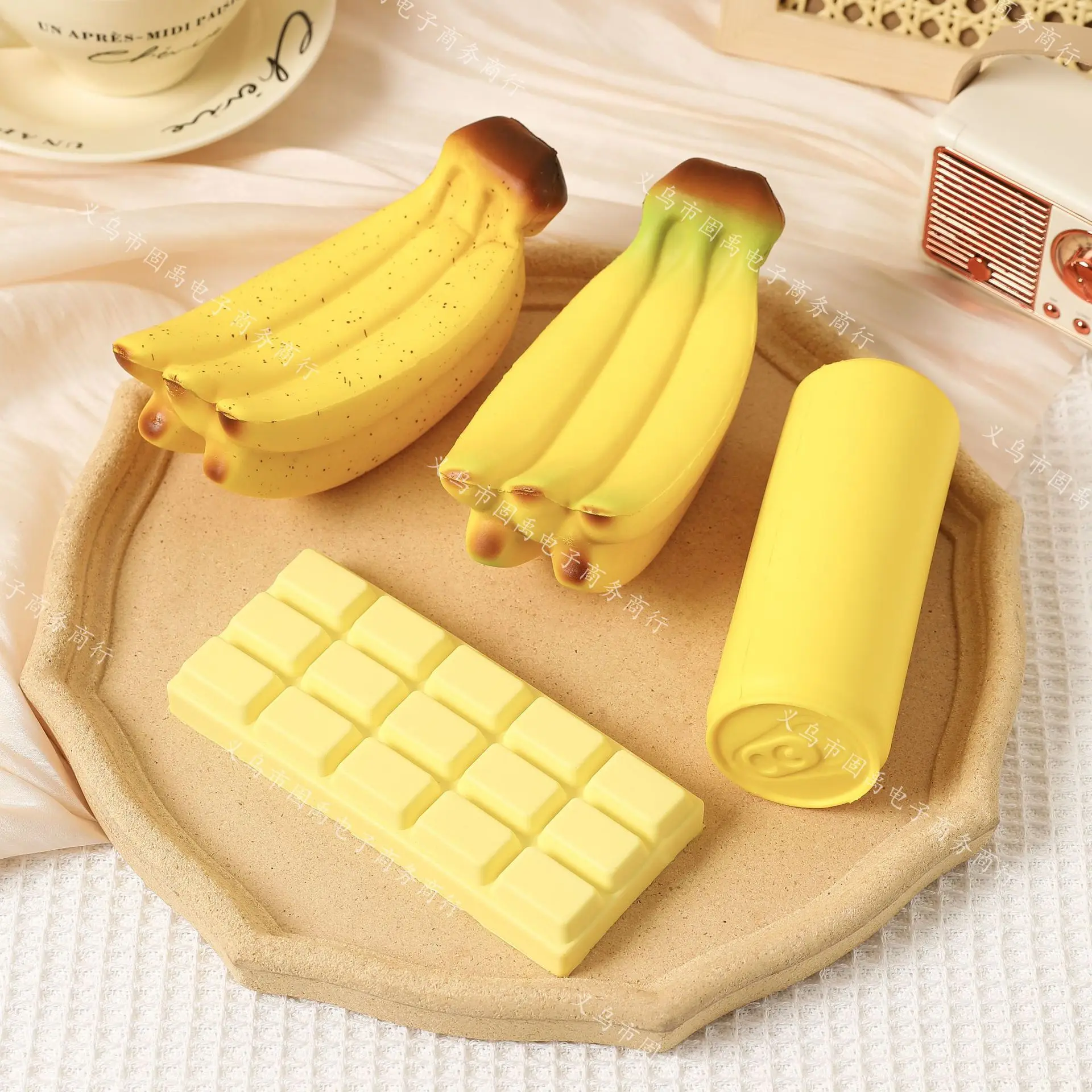 

Stress Relief Toy Banana Pinch Fun Stress Relief Toys Simulation Chocolate Cadeau Maitresse Ecole Exquisite Gift for Friend