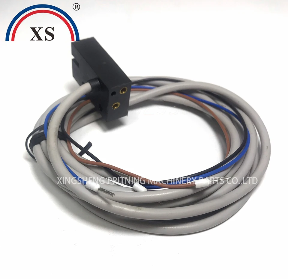 

61.110.1671/01 SENSOR INDUC BARR PROX HIGH QUALITY PRINTING MACHINE PARTS XL105 CX102 CD102 SM102 CD74