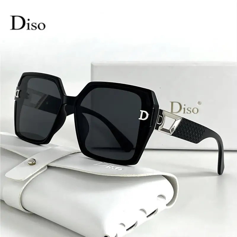 Letter D Decor Oversized Sunglasses Women's UV Protection Shades Stylish Office Sun Glasses for Street & Office Beach Travel