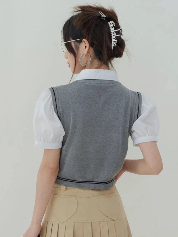 Sweater Vests Women Summer Preppy Style V-neck Chic Ins Cropped Knitwear Simple All-match Students Trendy Vintage Korean Version