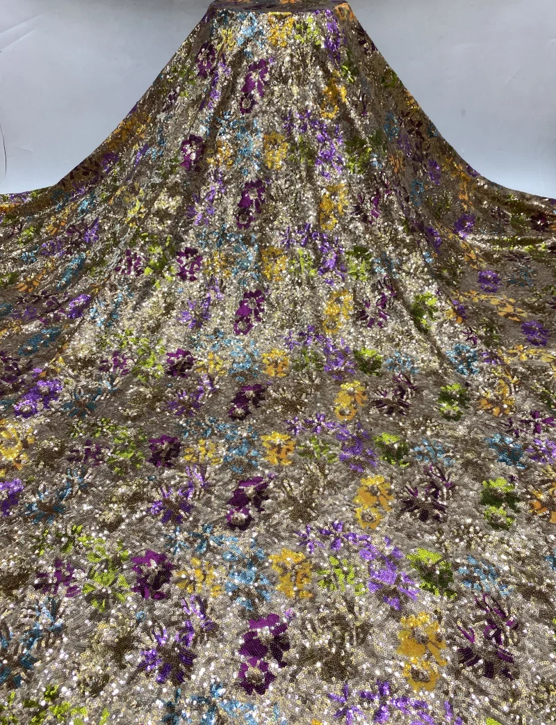 nueva-tela-de-encaje-bordada-con-lentejuelas-multicolores-de-3-mm-para-vestidos-de-lujo-para-mujer-vestidos-de-novia-y-tela-de-lentejuelas-para-bolsos