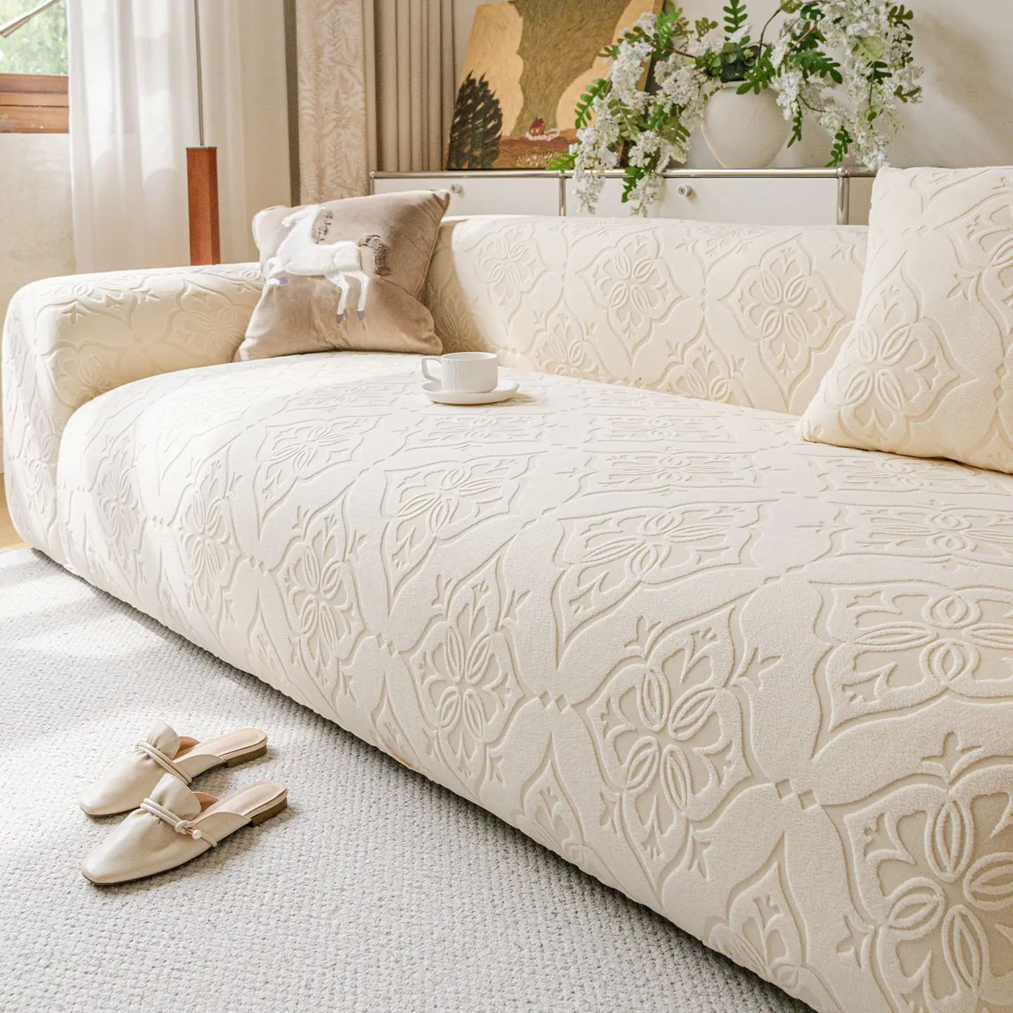 All Seasons Solid Color Polar Fleece Stretchy Sofa Cover Full Coverage Non Slip Universal Sofa Slipcover Sofa Seat Cover
