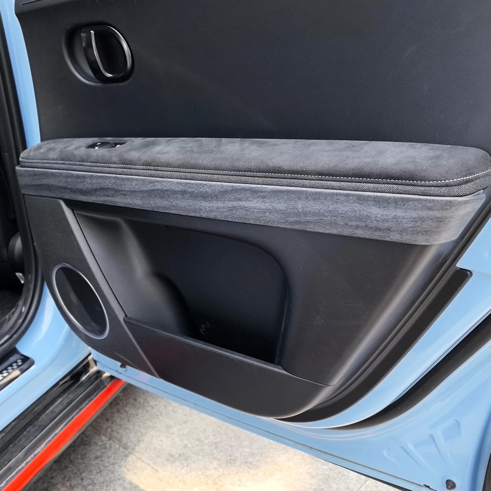 

LHD For Hyundai Ioniq 5 Inner Door Panel Trim Strip Door Armrest Side Panel Cover Wood Grain Interior Decorative Accessories