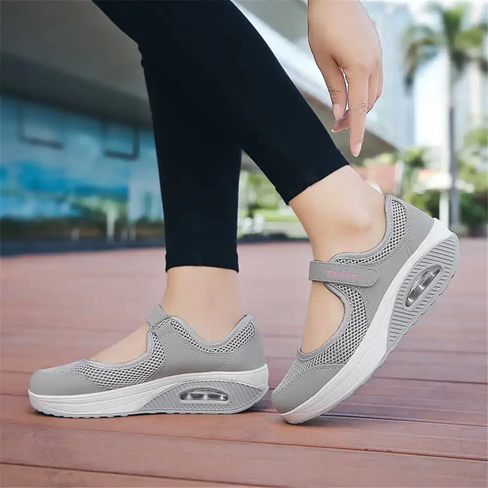 Special Size Massive Womens Luxury Shoes Walking Women's Spring Autumn Sneakers Woman Fashion Sports Resell Lofer Daily