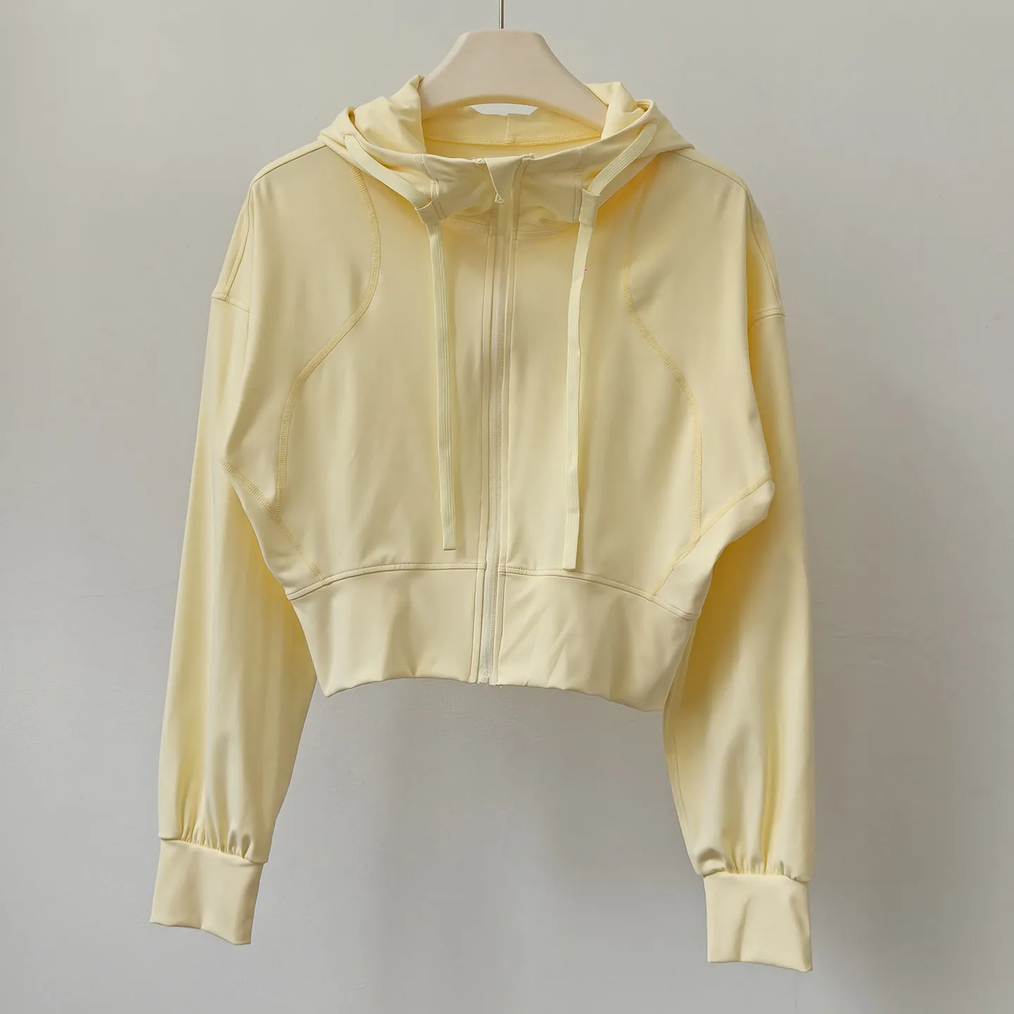 Damen Slim Fit Langarm Yoga-Oberteil Pilates-Trainingskleidung Kapuzen-Freizeitjacke Kurze Sportjacke Lockerer Mantel Shirt – Detail 3