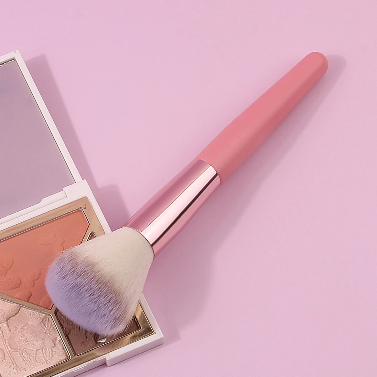 Pennello multiuso per trucco viso, fard, vernice sciolta, strumento di bellezza professionale per principianti, vernice multifunzionale
