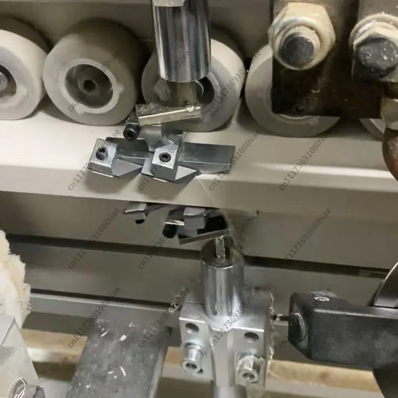 Woodworking Edge Sealing Machine With No Power Floating Scraper 2-Piece Set of PET Edge Scraping Wire Without Damaging The Board