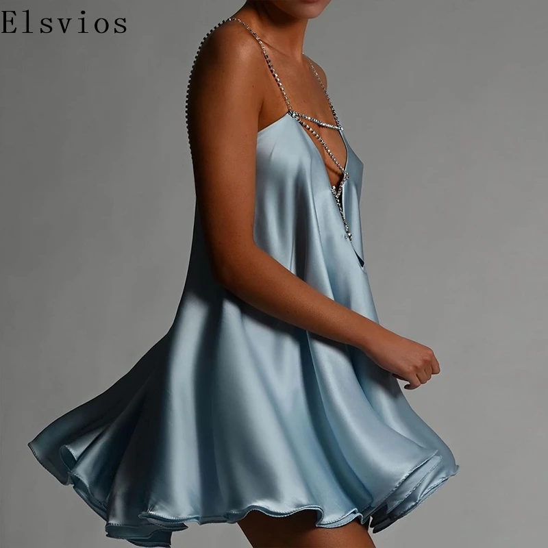 

Sexy Deep V-Neck High Street Dress Show Style Hollow Back Strap Rhinestone Mini Dress Women Elegant Solid Lotus Edge Party Dress