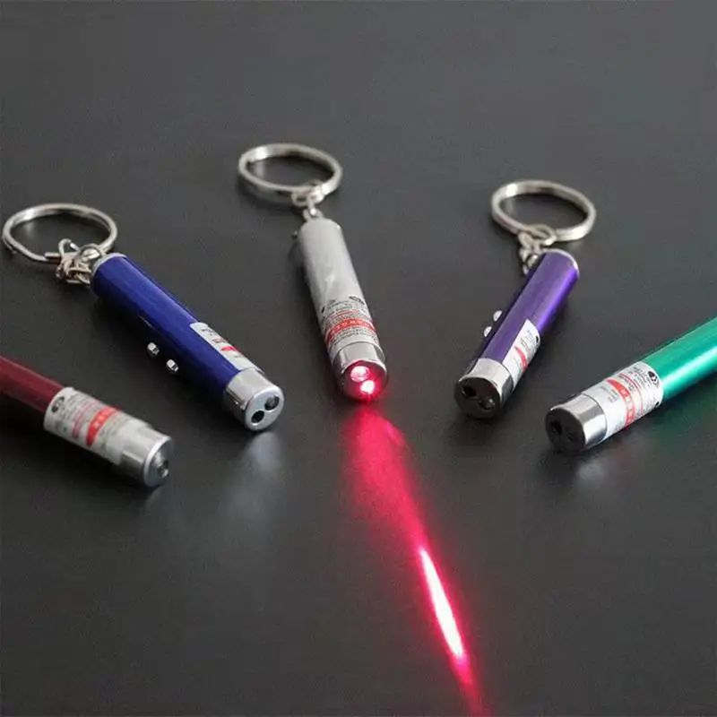 Mini Cat สุนัขสนุกตัวชี้แสงสีแดงเลเซอร์ LED การฝึกอบรมไฟฉายสัตว์เลี้ยงของเล่นปากกา 2-In-1 แมวสัตว์เลี้ยงของเล่นสีแดงเลเซอร์ LED Pointer