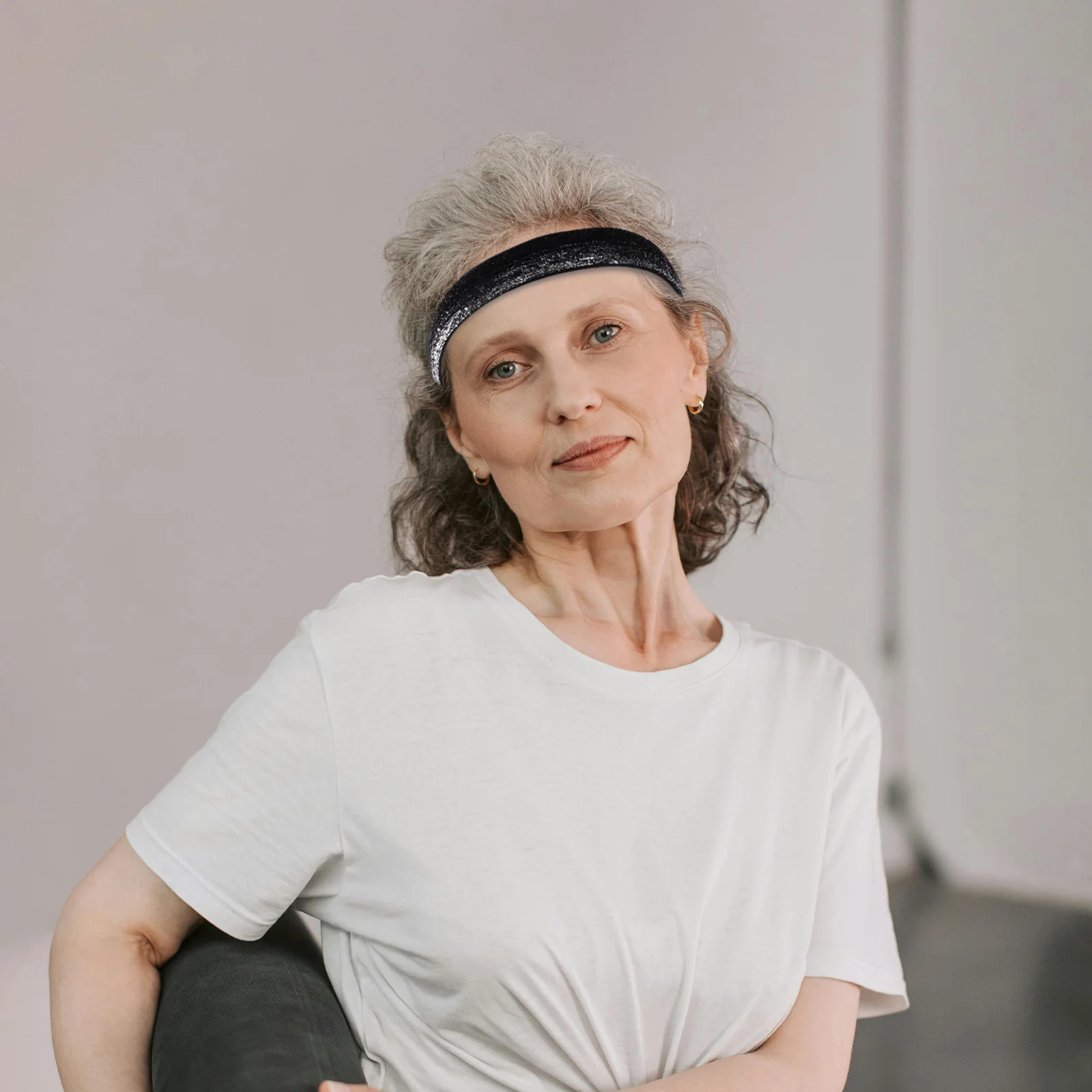 

6Pcs Women Stretch Headbands: Soft Absorbent Sport Hairband for Yoga Fitness Gym Sweat-Wicking Sparkly Bling Workout Accessories