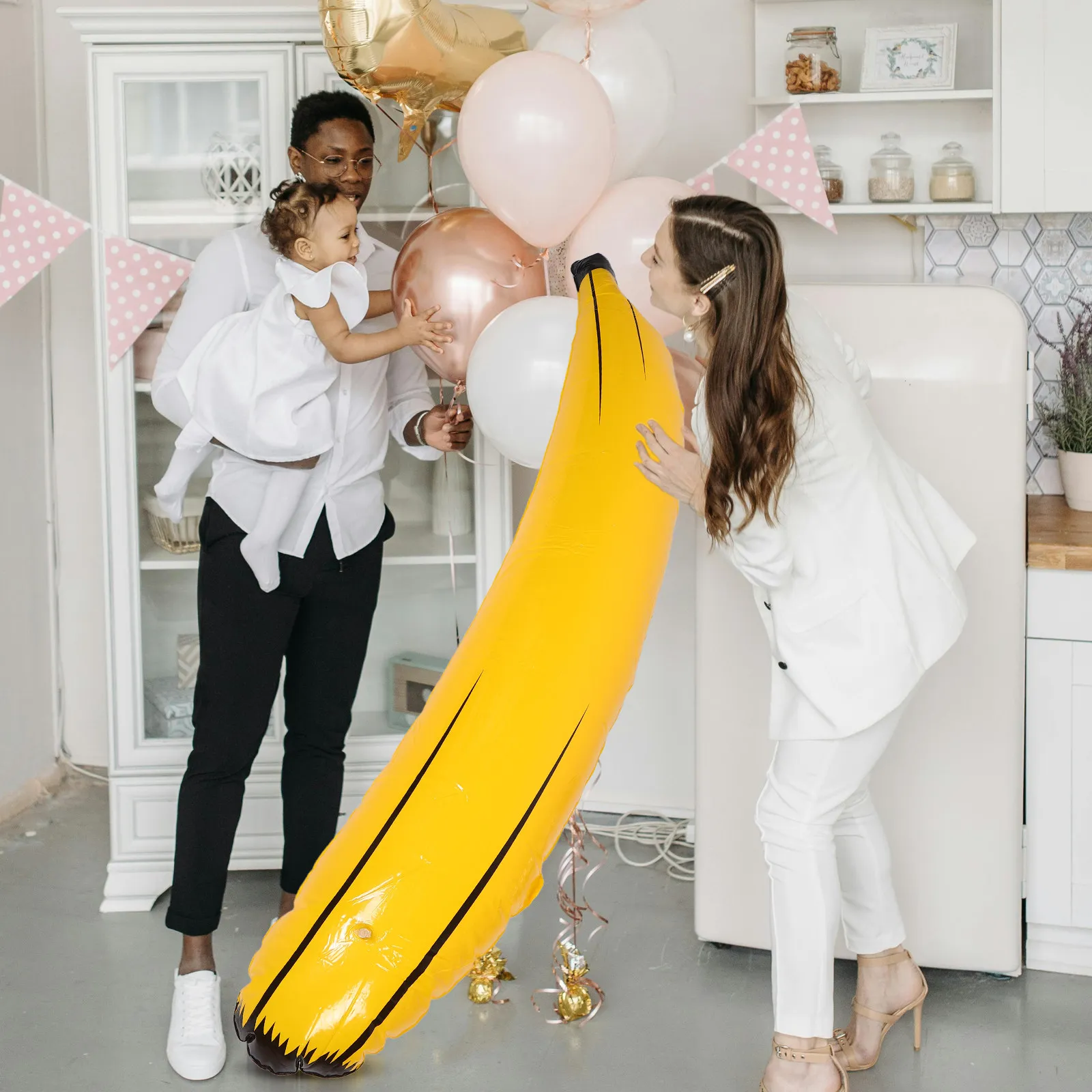 

Giant Inflatable Banana Vivid Yellow Realistic Design Heavy Duty PVC Weather Resistant Blow Up Banana Party Favor Photobooth