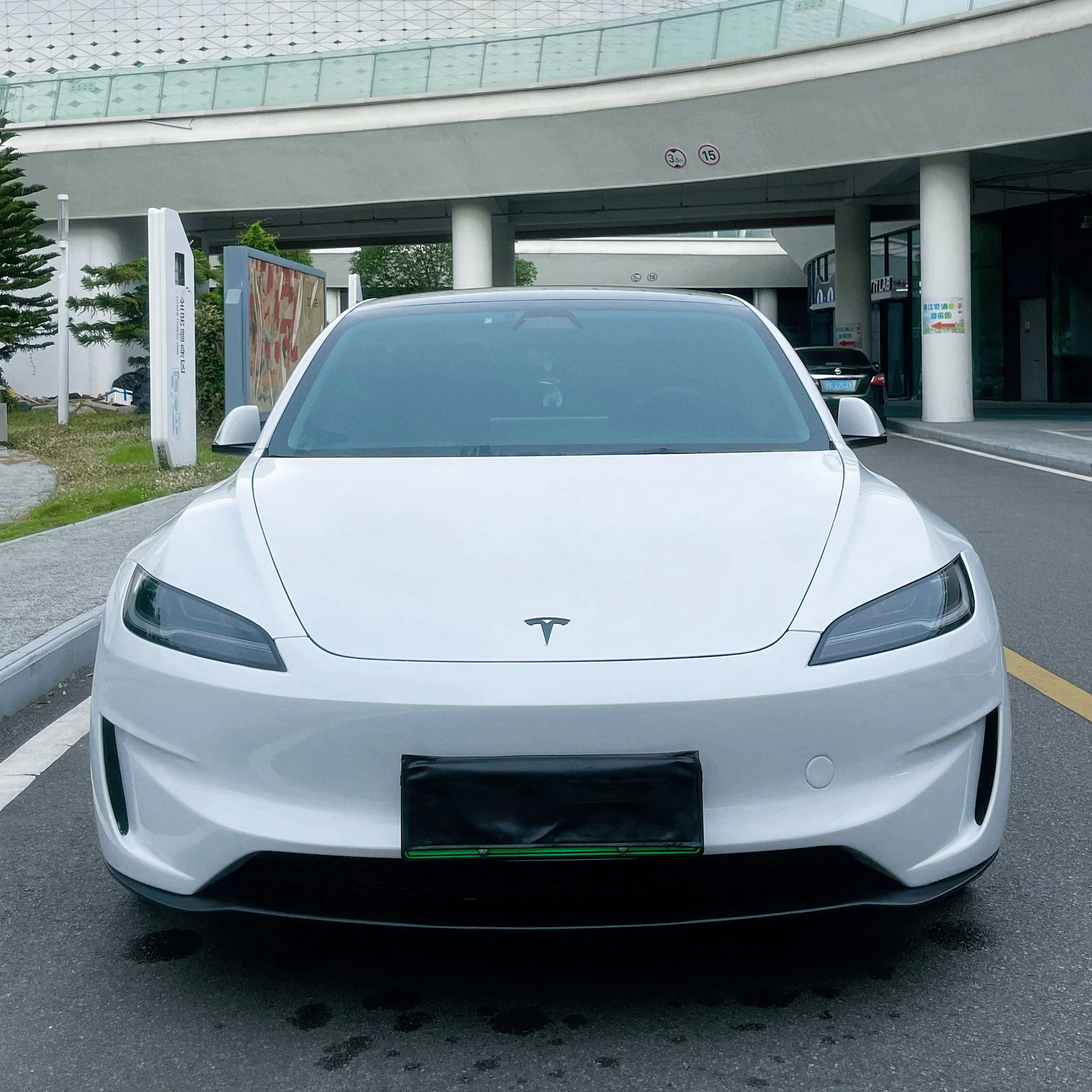 Creease New Design High Quality ABS Front Bumper Modification Accessories For  Model 3 Performance Model 3 Highland 2024