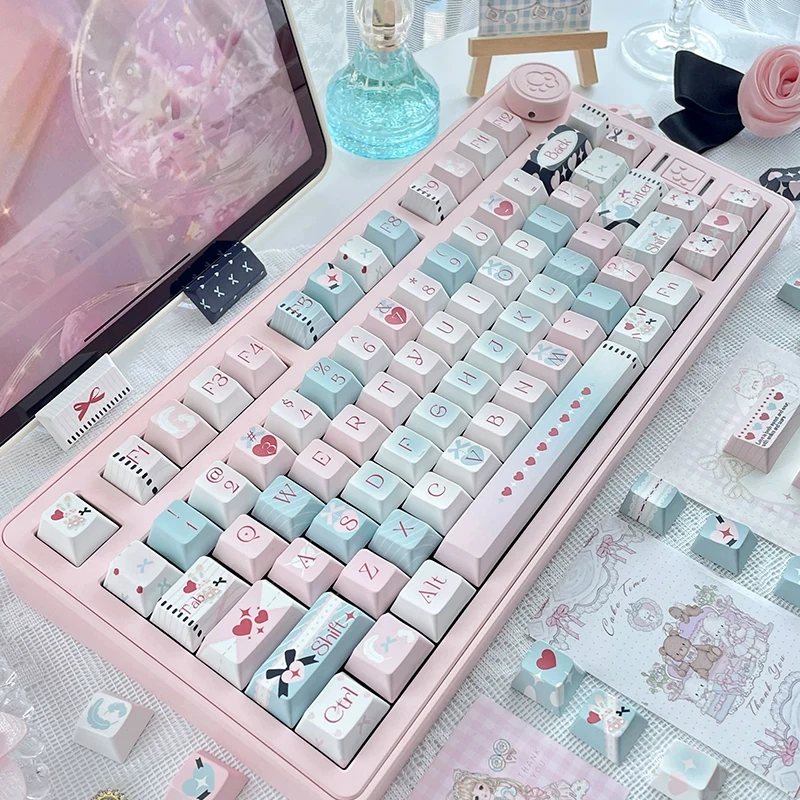 Cute Love Custom Keyboard Caps,134 Keys Cherry Profile Double Shot PBT Keycaps Set For Gaming Mechanical Keyboard 60% 75% 100%
