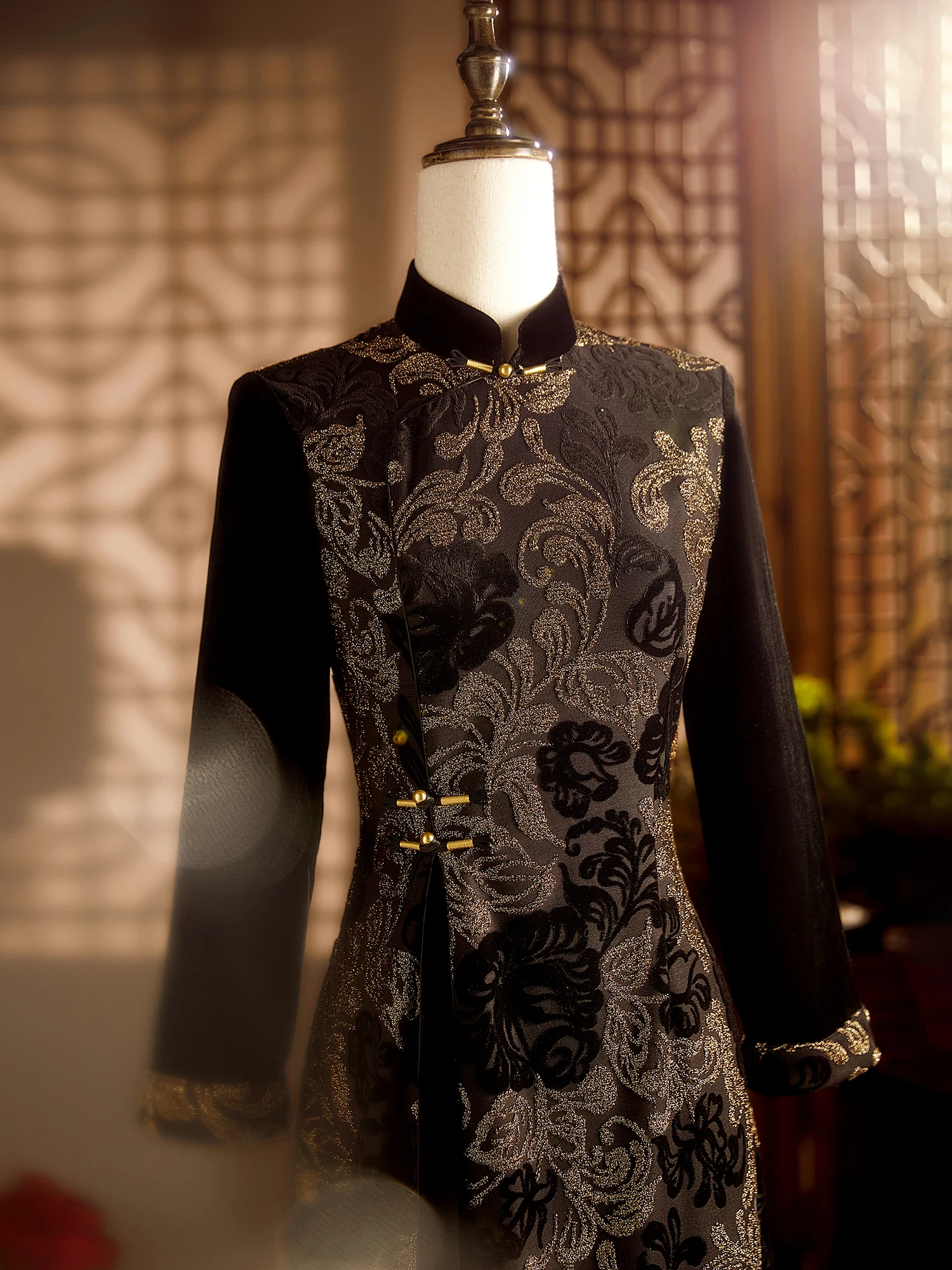 

Bla Long Sve New Chinese Sle Midlife Mom Dr Gold Flower Velvet Autumn Winter New Arrival Retro Sle Qipao