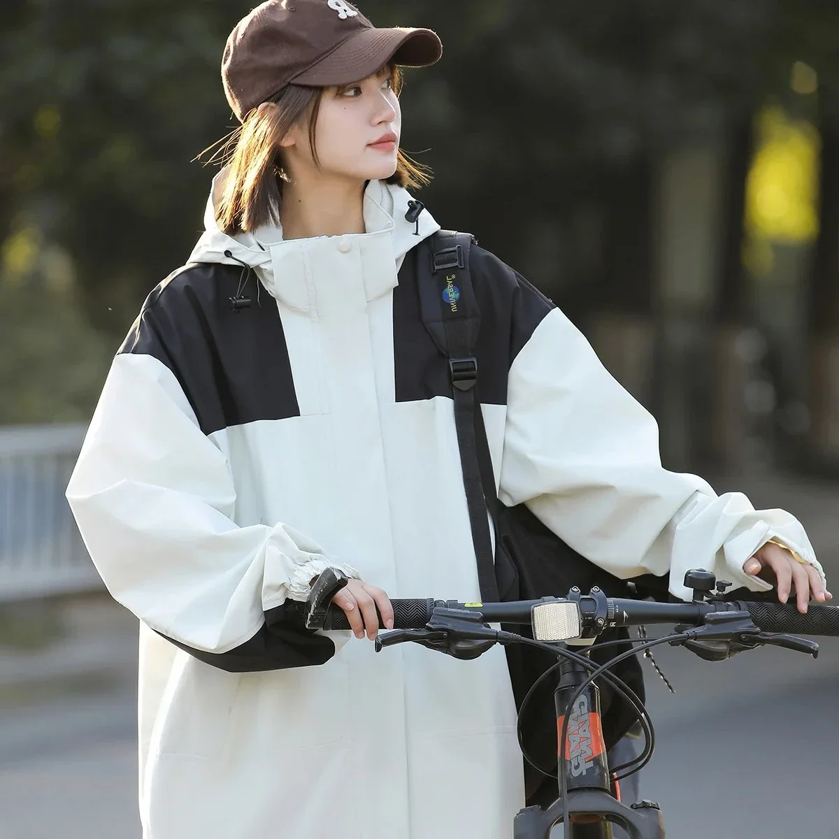 

Outdoor Riding Jackets for Women Patchwork Waterproof Camping Coat Men Fishing Trekking Windbreaker Travel Jacket Women Clothing