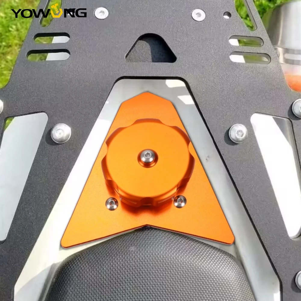 For 690 Enduro R SMC R 2008-2018 Motorcycle Fuel Neck Cap Cover Keyless Oil Fuel Tank Cover 690 Enduro/R SMC/R 690 Enduro R