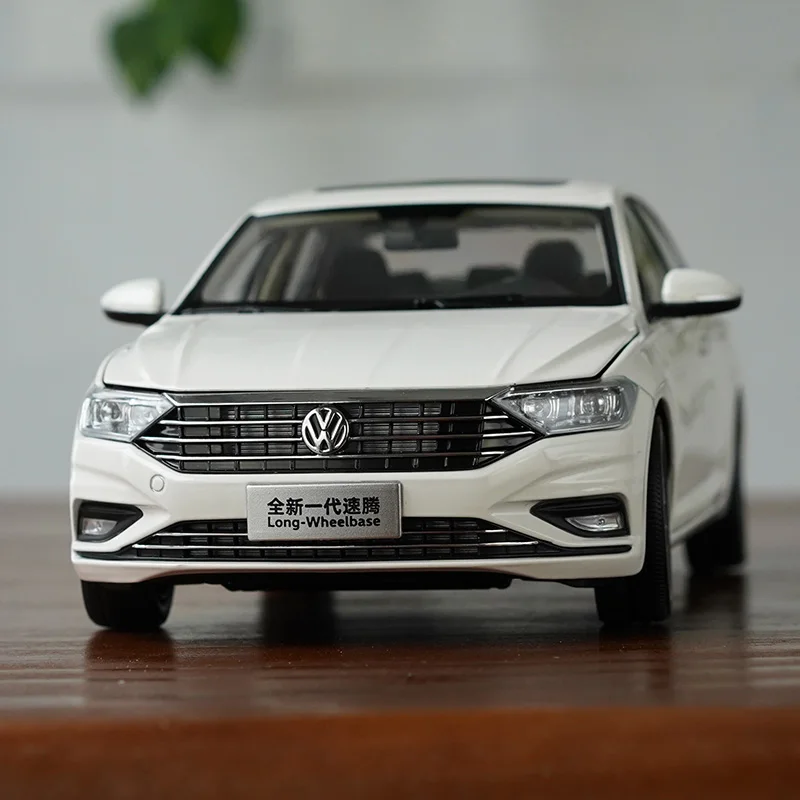 

1:18 Original Model,China FAW VW SAGITAR 2019,JETTA MK5 in Europe,Alloy Car Model for Display,Gift and Collections