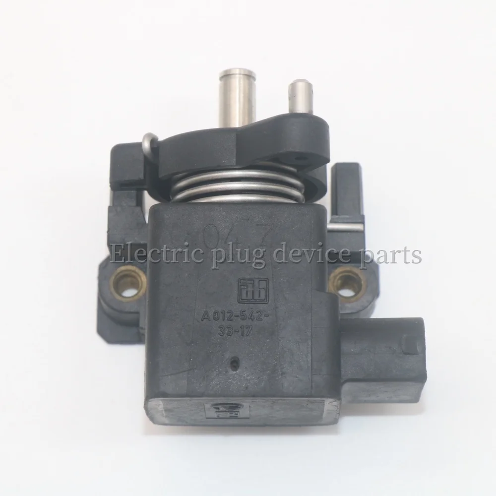 スロットルポジションセンサー TPS A0125423317 0125423317 メルセデスベンツ C230 CLK320 E320 ML320 S32