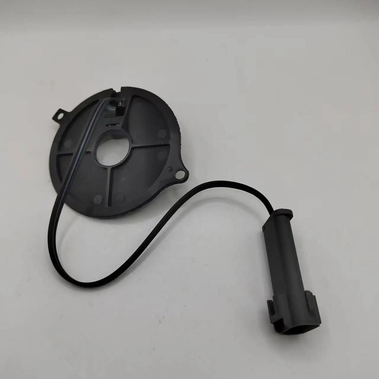 

1pc Distributor Ignition Plate Pick-up Coil 56041030 For 98-02 Chero-kee Wrangler-Dakota