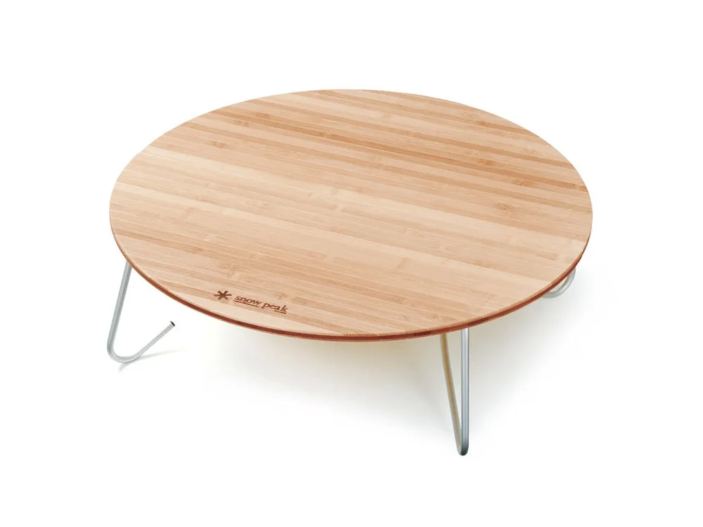 

Quick foldable room table for outdoor camping