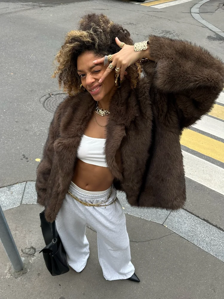 Luxury Women Brown Fluffy Faux Fur Jacket Elegant Lapel Long Sleeves Plush Coats Winter Warm Lady Commute High Street Outwears