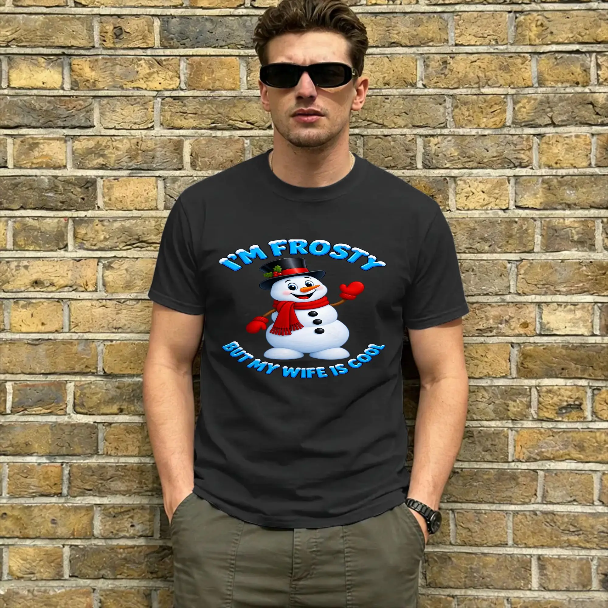 Snowman Frostys T-Shirts Men I'm frosty but my wife is cool Funny Pure Cotton Tee Shirt Round Collar Short Sleeve Summer Clothes