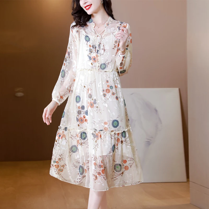 2023 Autumn New Silk Long sleeved Women's Chiffon Dress French Vintage Loose Size Fragmented Flower Dress Two Piece Set