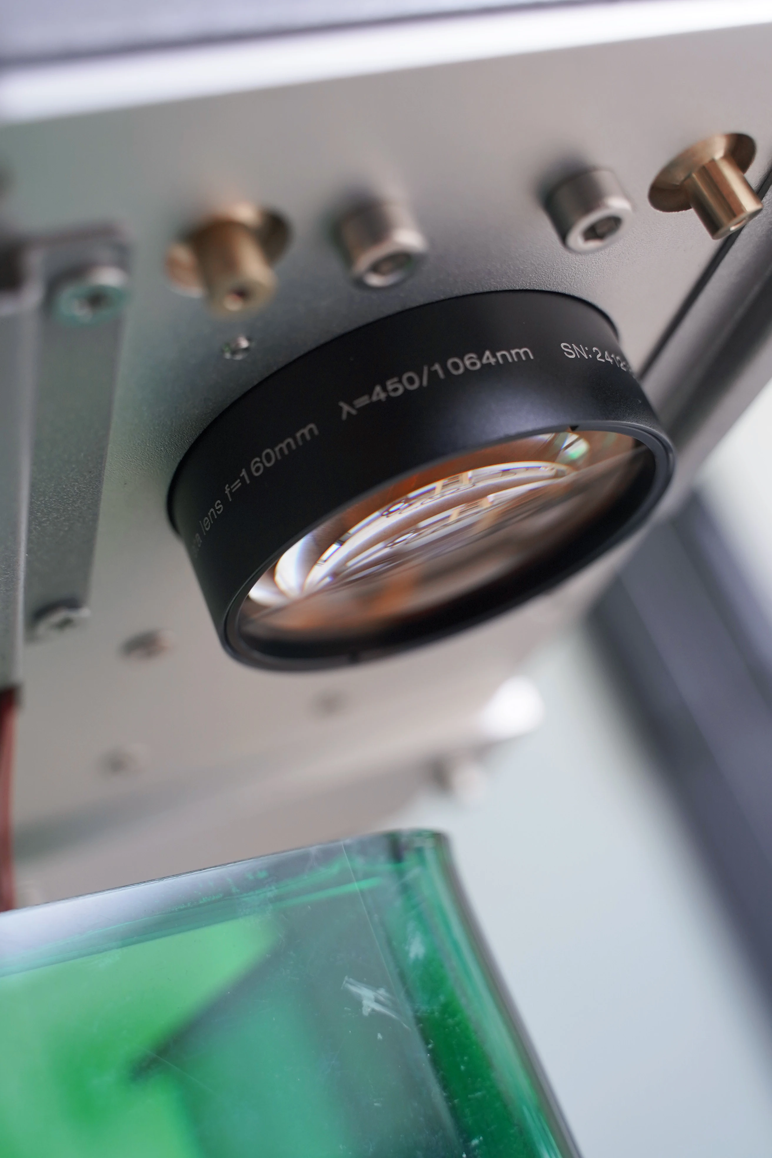 

Превосходный универсальный двойной лазерный гравер: главный любой проект на ювелирных колецах Металл Дерево Бамбук Компактная портативная/настольная машина