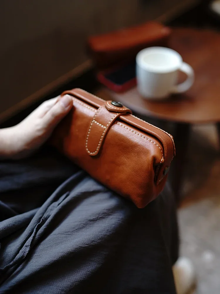 Custom Vegetable Tanned Leather Simple Retro Clutch Bag Stationery Cosmetic Storage Bag