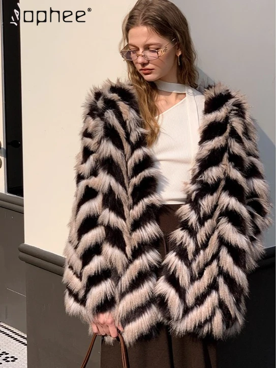

High-end Elegant V-neck Eco-friendly Fur Mid-length Coat Women 2025 Winter New Retro Fashion Patchwork Loose Faux Fox Fur Coat