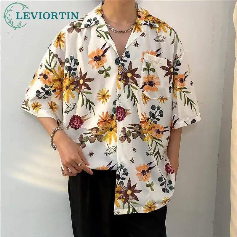 

Harajuku Men Short Sleeve Shirts Streetwear Flowers Graphic Hawaiian Holiday Shirt Summer High Street Thin Male Fashion Top Tees