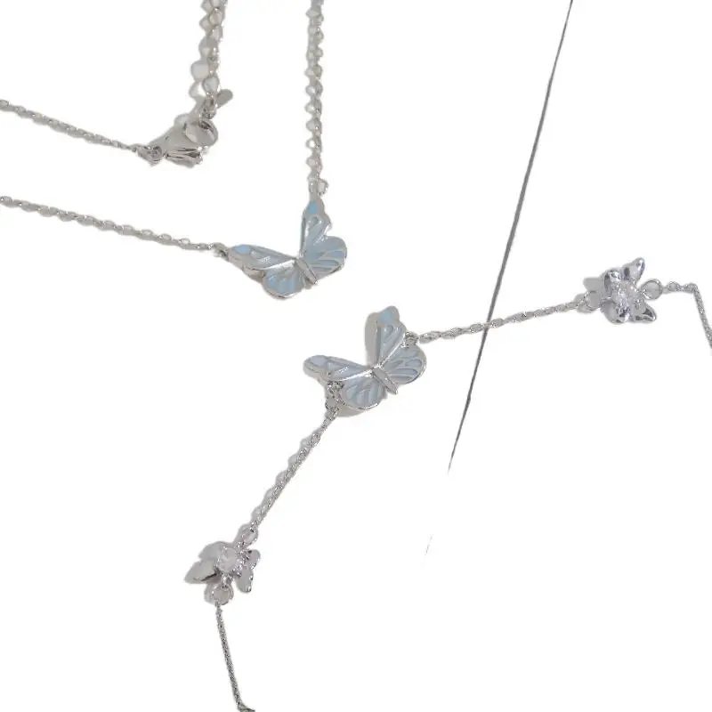 Exquisite Luminous Butterfly Bracelet for Women Blue Fashion Design Clavicle Jewelry for Wedding Guest Outfits