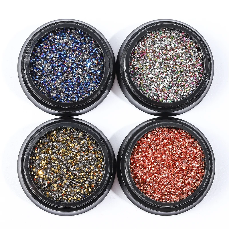 ทำเล็บมือการตกแต่งศิลปะลูกปัดคาเวียร์ทันสมัยวัสดุที่มีคุณภาพสูงการออกแบบที่ไม่ซ้ำกันสีเงินสีทองเสน่ห์เล็บ DIY