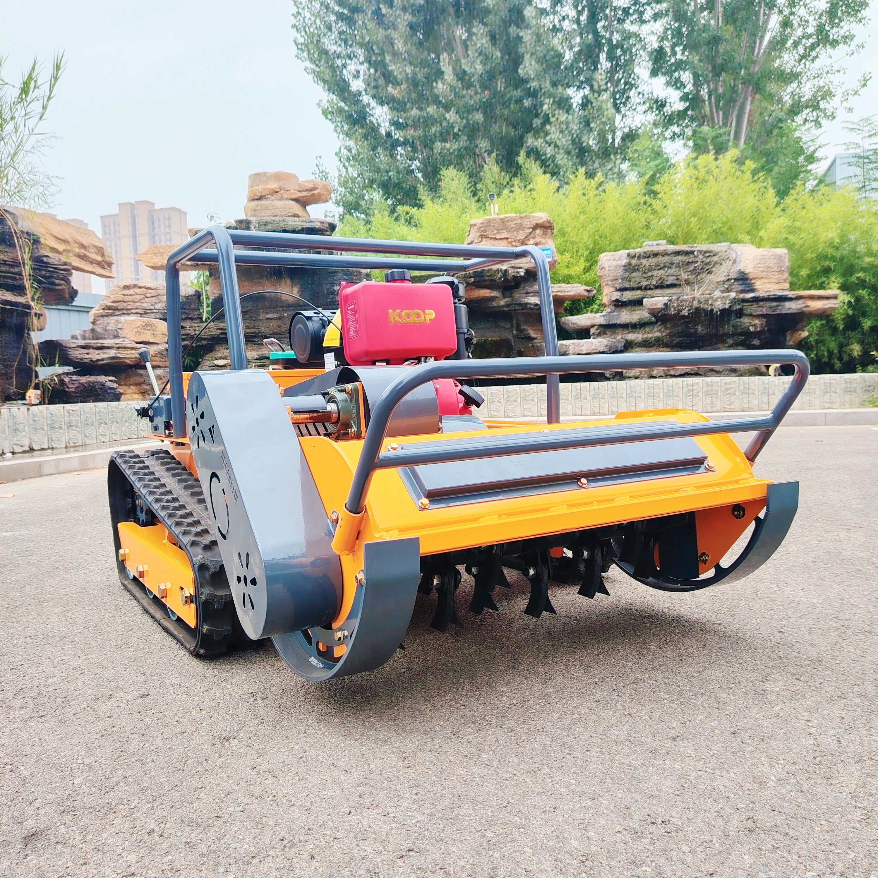 Multifunctional Lawn Mower remote control lawn mower suitable for home garden lawn mowing