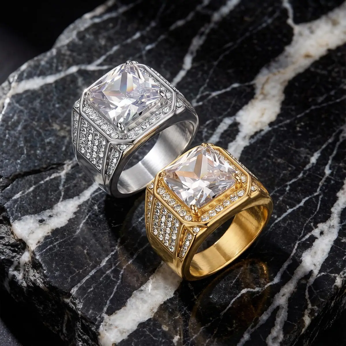 

European and American Men's Fashion Stainless Steel Gold-Plated Titanium Steel Personalized Fashion Ring with Diamonds, High Quality and Non-Fading