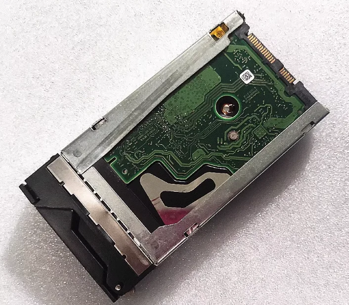

Для 03T7875 03X3614 4XB0G45722 300G RD550 RD650 2,5-дюймовый жесткий диск SAS