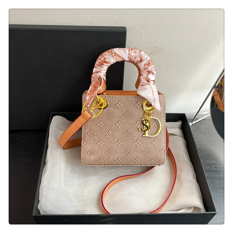 

Роскошная винтажная сумка 2025 года — средняя сумка-тоут с цветочным принтом и ремешком-цепочкой, элегантная женская сумка через плечо, кошелек в стиле Dior