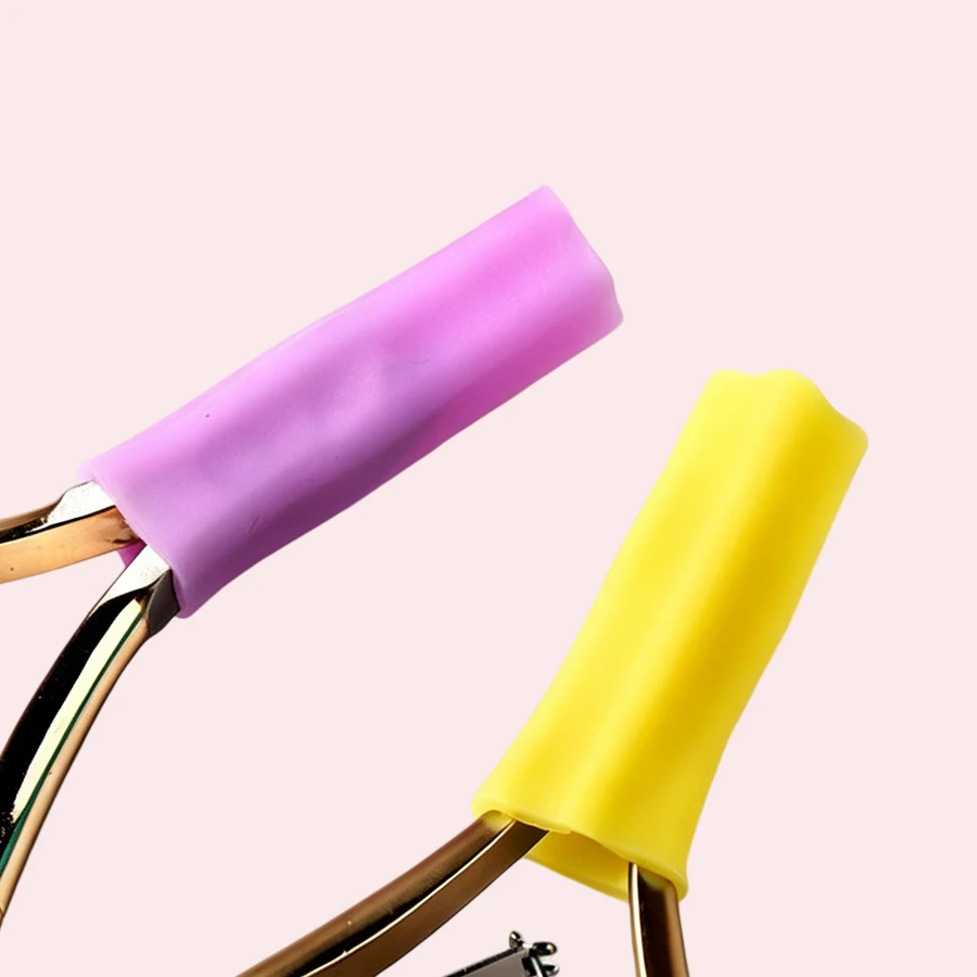 2 Stück Weiche Silikon-Schutzhüllen für Nagelkunst-Werkzeuge, Kratzschutz für Nagelhautzangen und Pinzetten – Detail 5