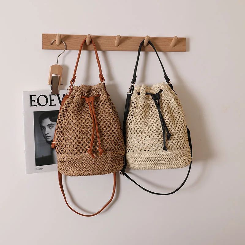 

Korean women's ins hollow grass woven bag large capacity water bucket bag beach bag casual shoulder bag fashionable weaving