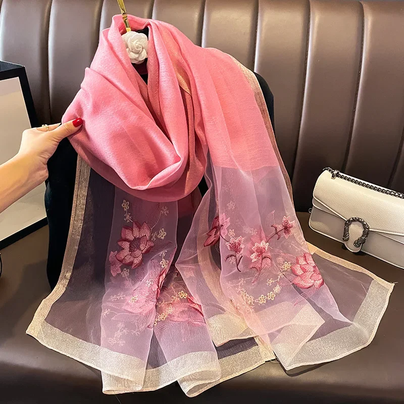 2026 Elegant Scarf Light Thin Breathable Shawl Women Sunscreen Windproof Head Wrap Travel Beach Towel Silk Blend Fabric Scarves