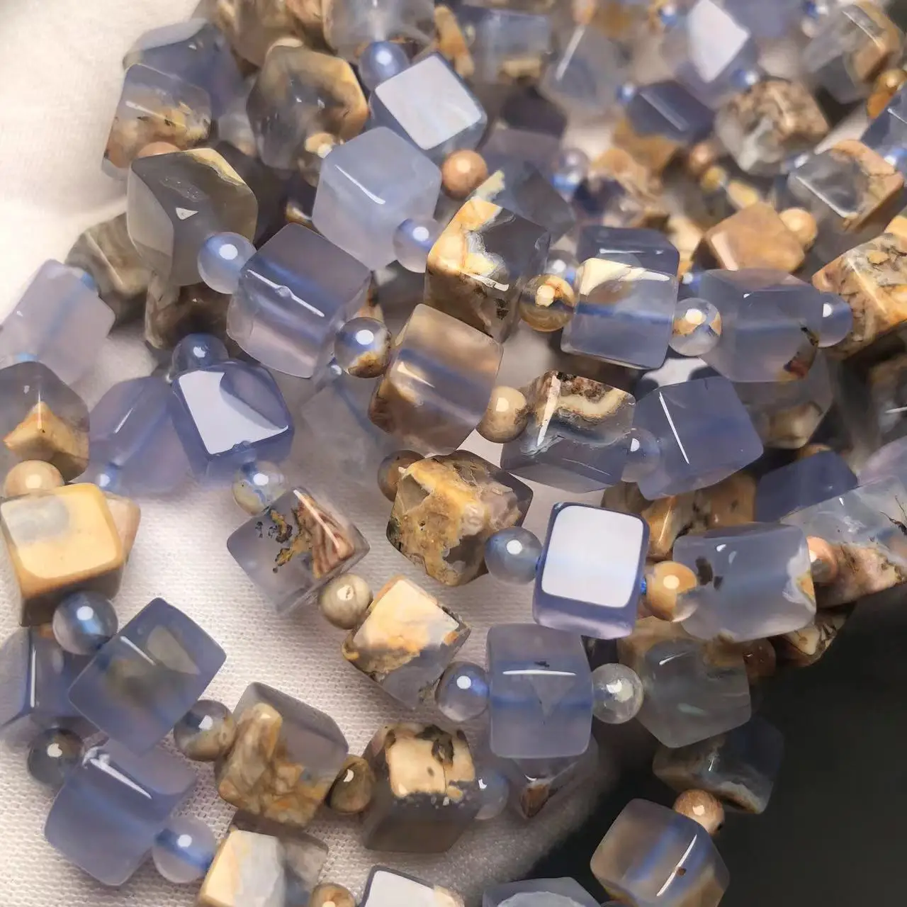 Meihan Wholesale Top 8mm Natural Dominica Chalcedony Cube Bracelet Beads For Jewelry Making DIY