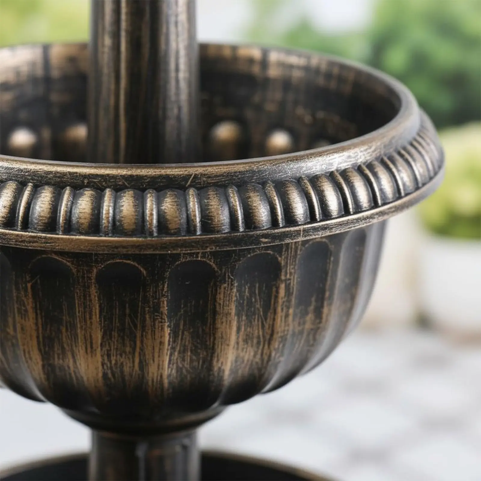 Solar Lighted Planter Rustic Attraction Antique Bronze Planter Antique Bronze Flower Pot Weather-Resistant Stacked Garden Urn