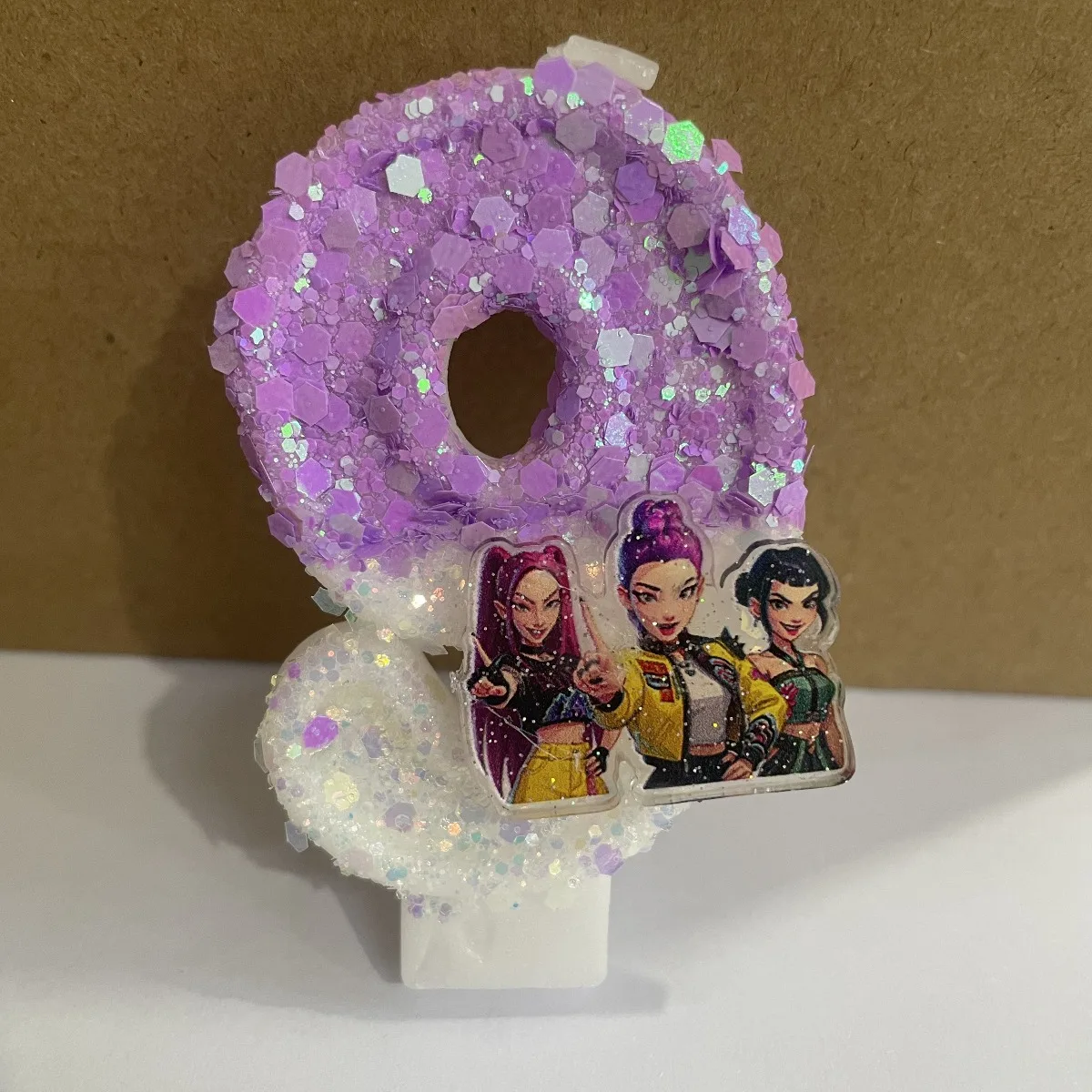 2026 Kpop المعبود هنتر شمعة موضوع لطيف الشموع الرقمية عيد ميلاد عطلة حفلة الإبداعية كعكة الترتر الشموع استحمام الطفل هدية