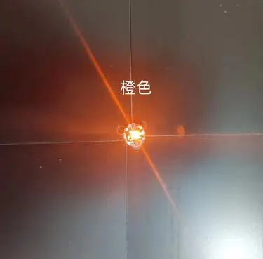 10 Stück Super Mini magnetische LED-Lampe Spielzeug 7,8 mm * 7,1 mm DIY Modellbau allgemeines Modell plus Licht mit Batterien und 1 Stück Magnet