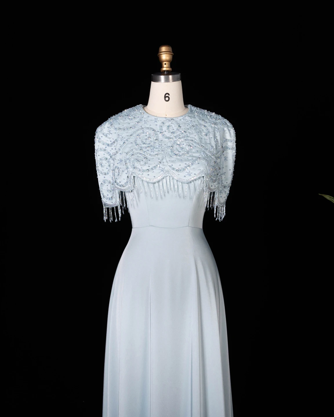 Sharon Said Abendkleid, elegantes A-Linien-Modell, Rundhalsausschnitt, Perlen, Quasten, Dubai, formelle Party, Hochzeitsgastkleid, SS614, nach Maß – Detail 15